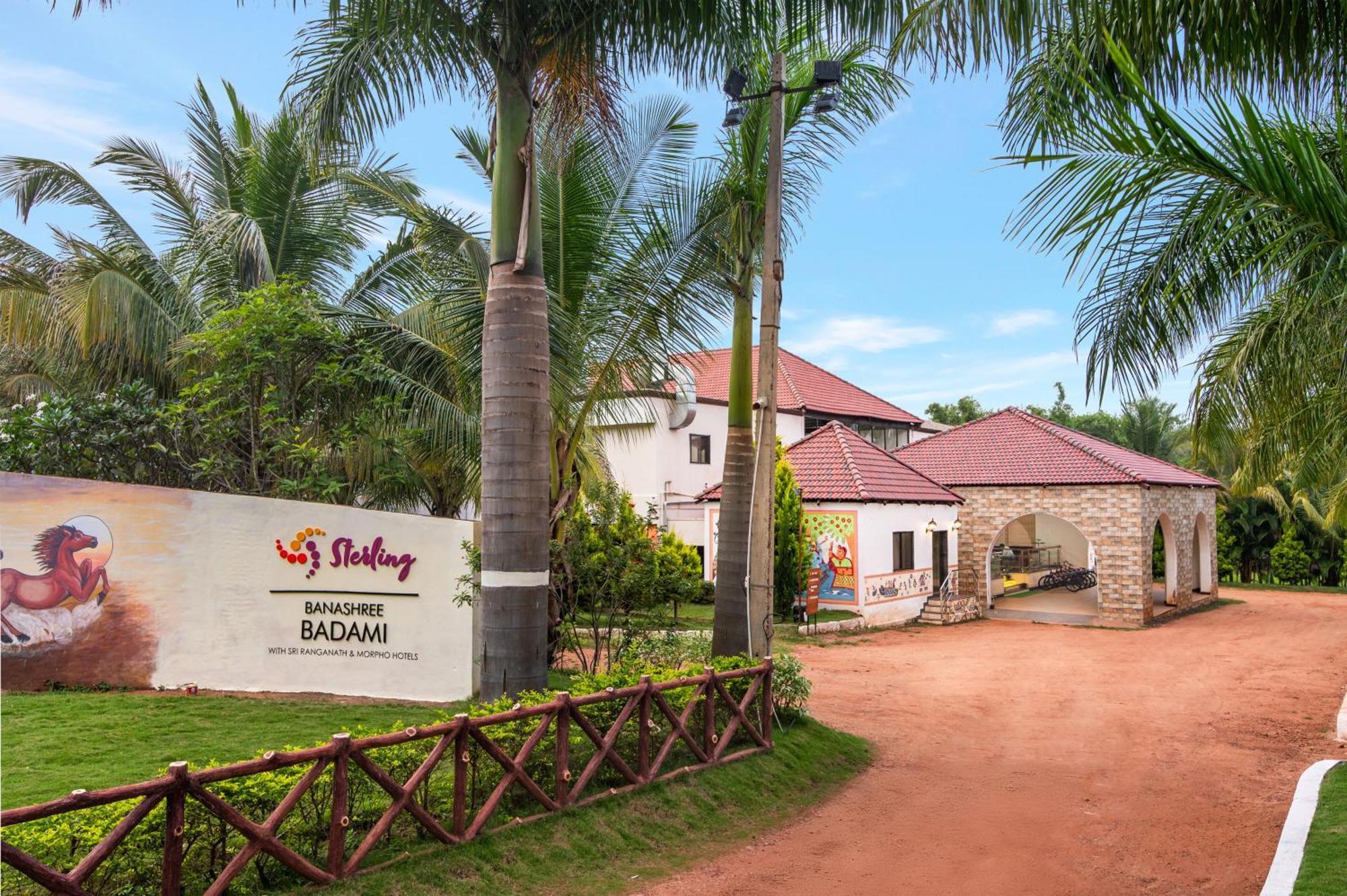 Sterling Banashree Badami Hotel ภายนอก รูปภาพ